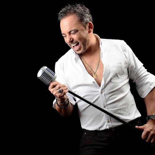 17 de Mayo Marcos Llunas